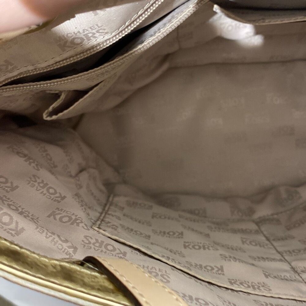 Michael Kors‎ Women's Gold Monogram Logo Metallic Mirror Jet Set Tote Bag Medium - Picture 11 of 16